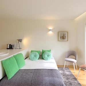 Studio met een King Size Bed
